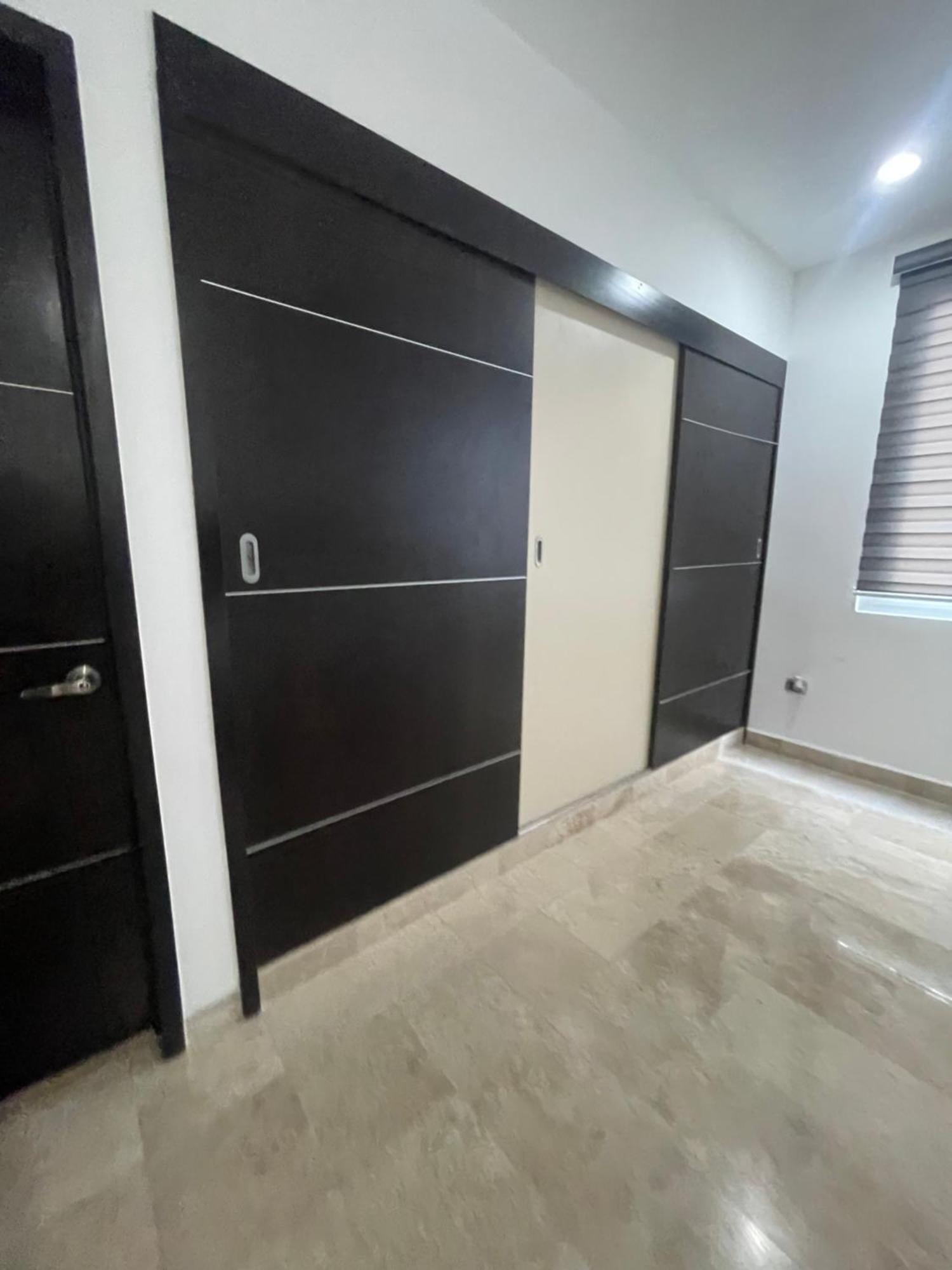 Spacious 1 Block From The Playa del Carmen