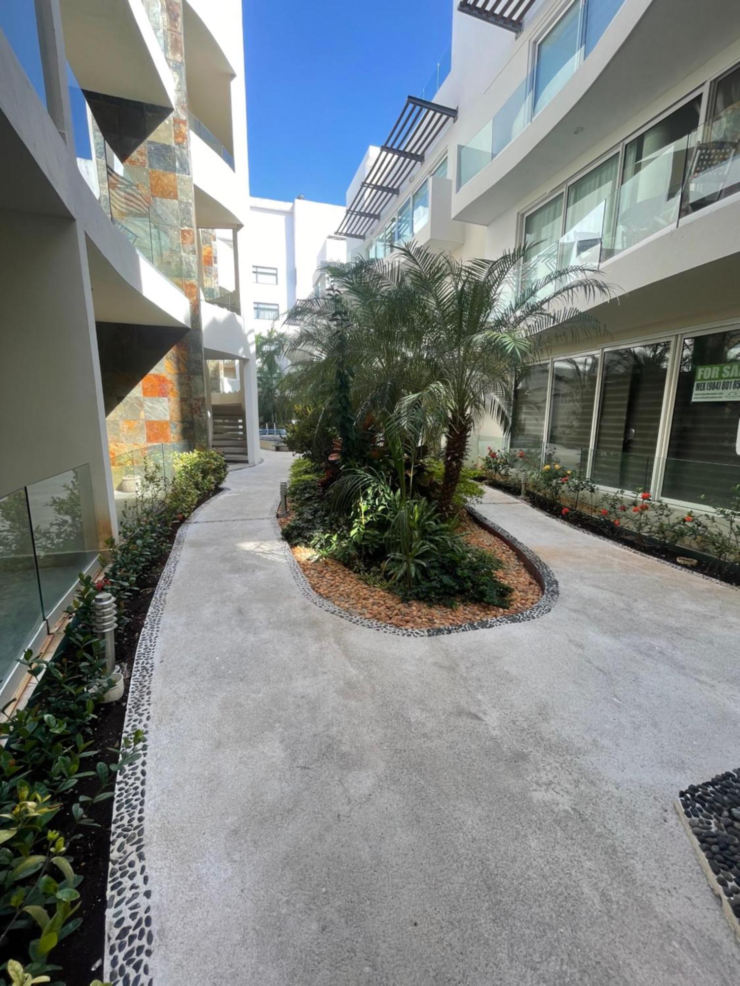 Spacious 1 Block From The Playa del Carmen